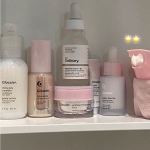 Meet your Posher, Sayris